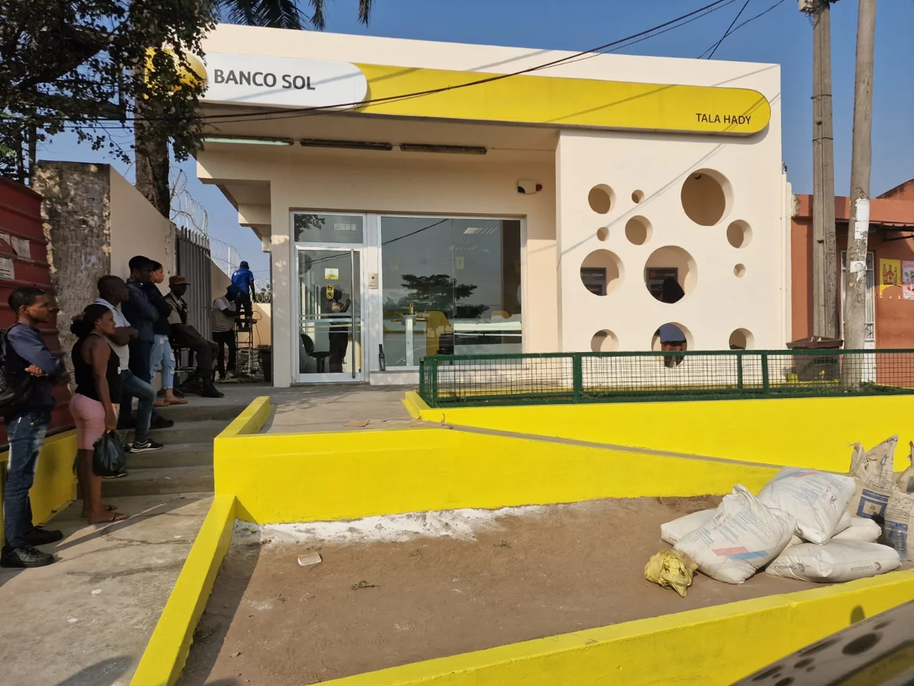 Agência Banco Sol